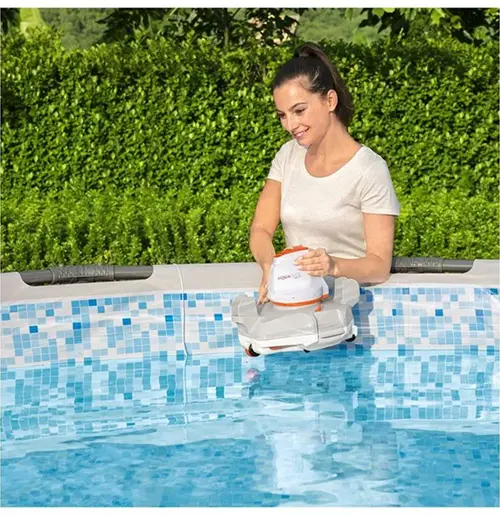Swimming pool takeoff services